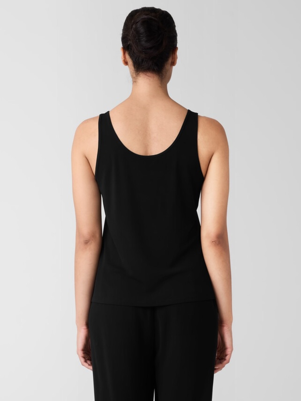 Eileen Fisher Stretch Silk Jersey Scoop Neck Tank in Black XS - Picture 2 of 9